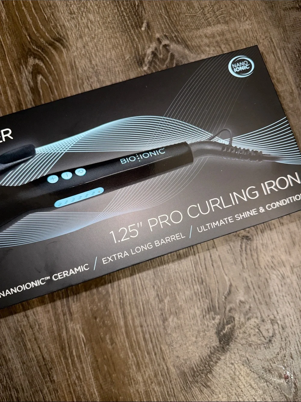 New bio ionic Long Barrel Curling Iron size 1.25”
